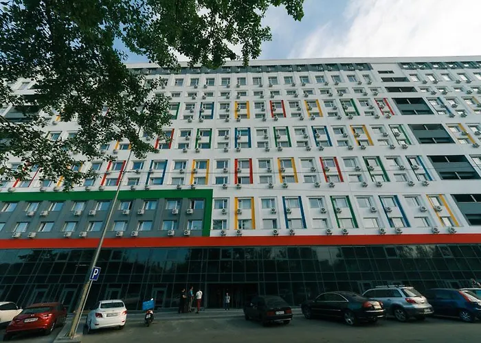 Dvukhurovnevyi Liuks Na Beresteiskoi
