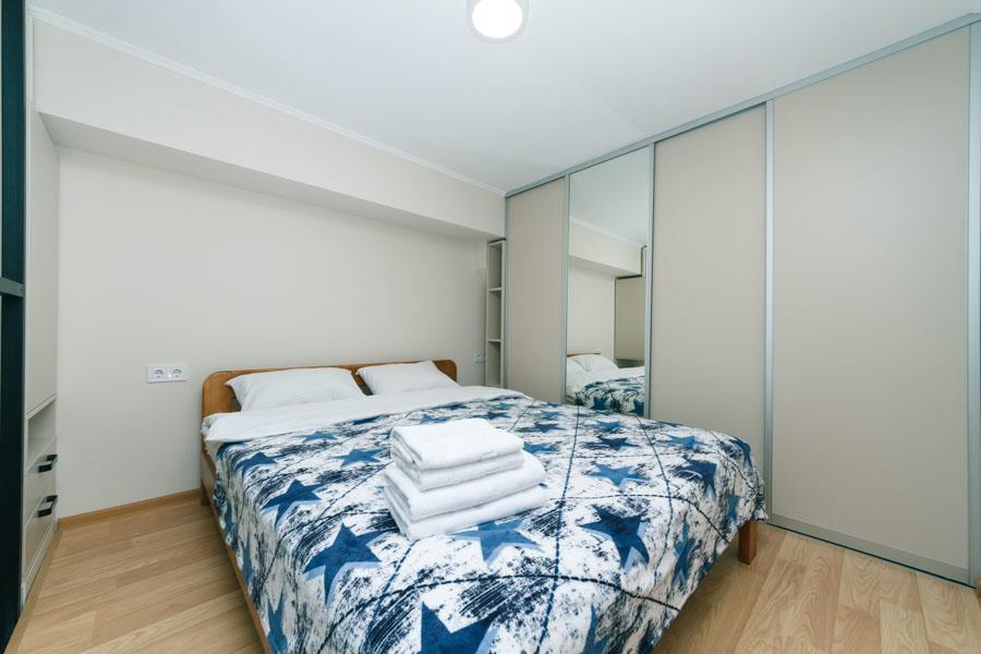 Apartment Dvukhurovnevyi Liuks Na Beresteiskoi